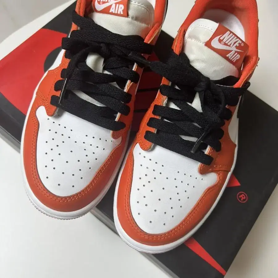 조던 1 로우 OG 스타피쉬 GS Jordan 1 Low OG Starf