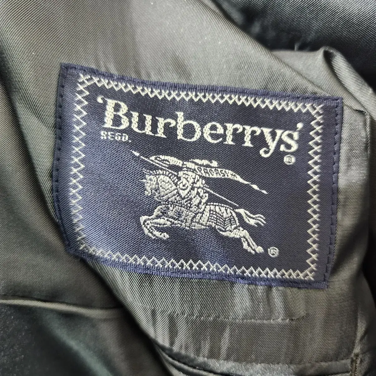 버버리(Burberry) 프로섬 더블 블레이저 자켓