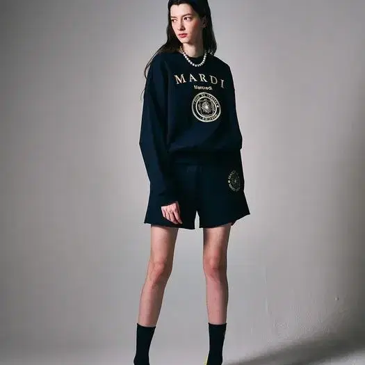 마르디메크르디 SWEATSHIRT UNIV_NAVY IVORY