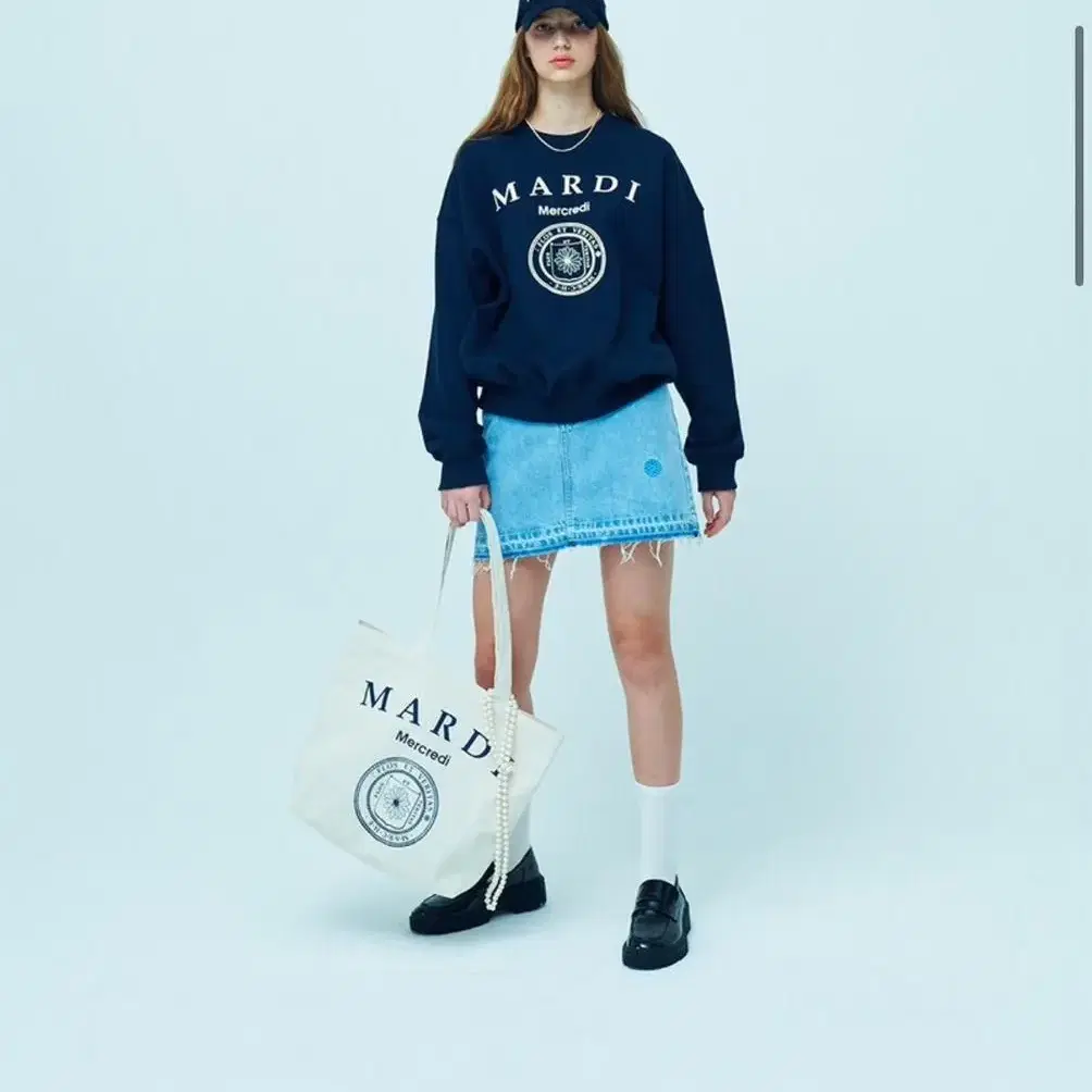 마르디메크르디 SWEATSHIRT UNIV_NAVY IVORY