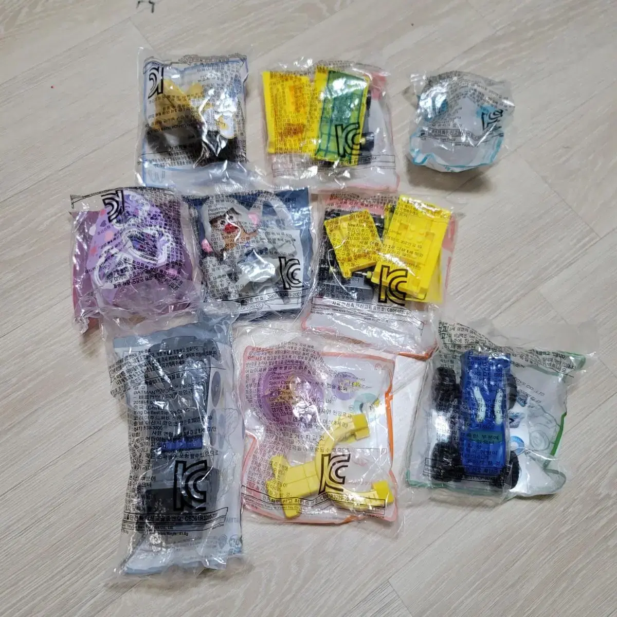 9 unsealed Happy Meal Toys