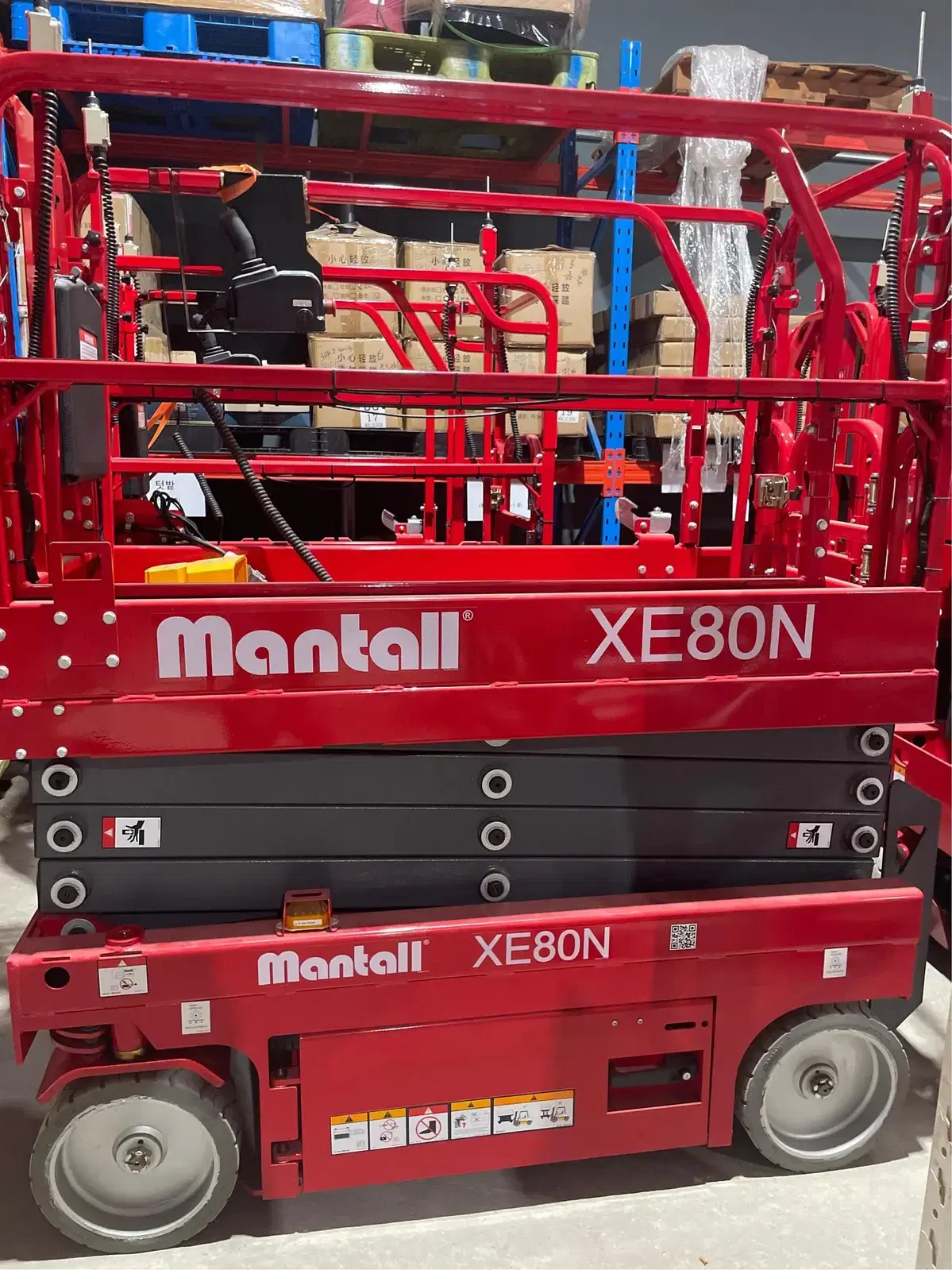 고소작업대 장비 XE80N(작업높이 8m, 적재량 230Kg)