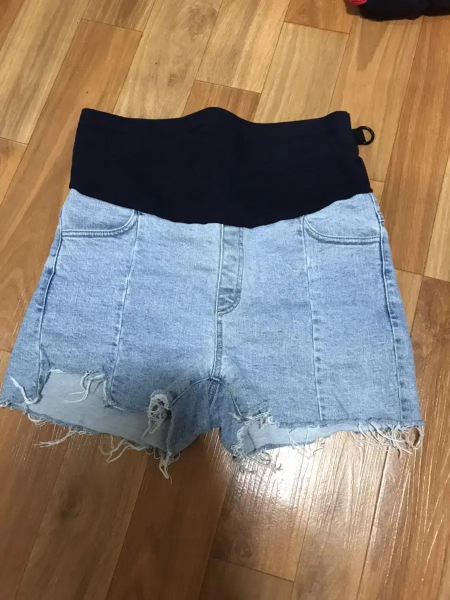 3 pairs of maternity vahn 66