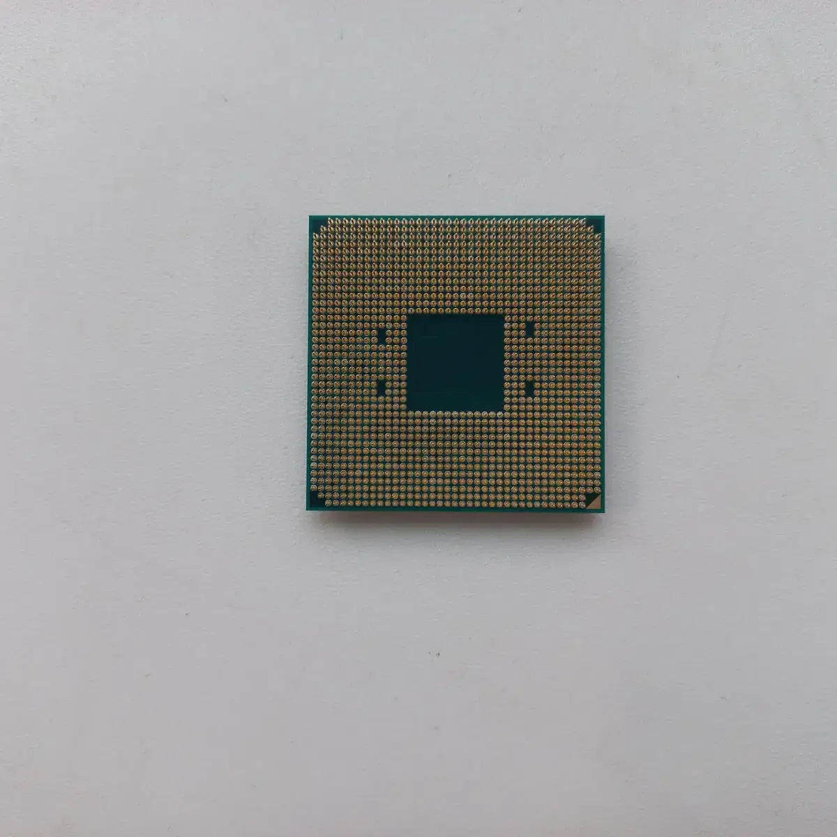 AMD 라이젠3 2200G (레이븐 릿지)