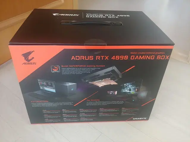 기가바이트 AROUS RTC 4090 Gaming Box