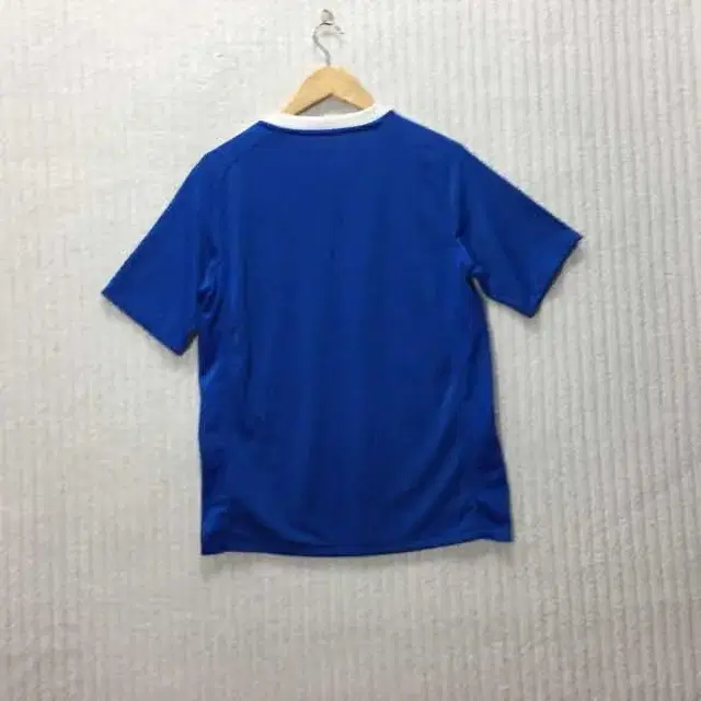 Z3767 나이키 DRI FIT 스우시로고 반팔티 (남95) NIKE