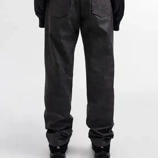 Leey CRUMPLED COATED PANTS black m