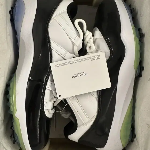 조던 한정판 골프화 JORDAN XI GOLF 265size