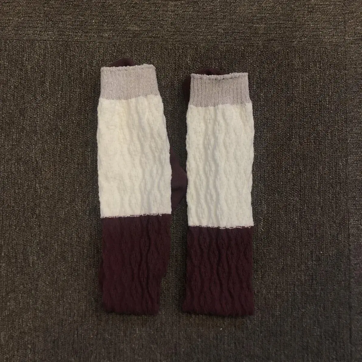 New product two tone wine knee socks