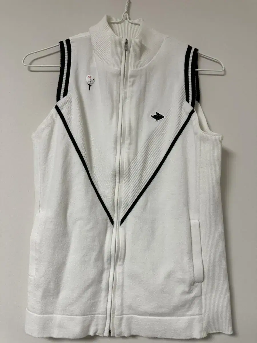 Farigates Zip Up Vest