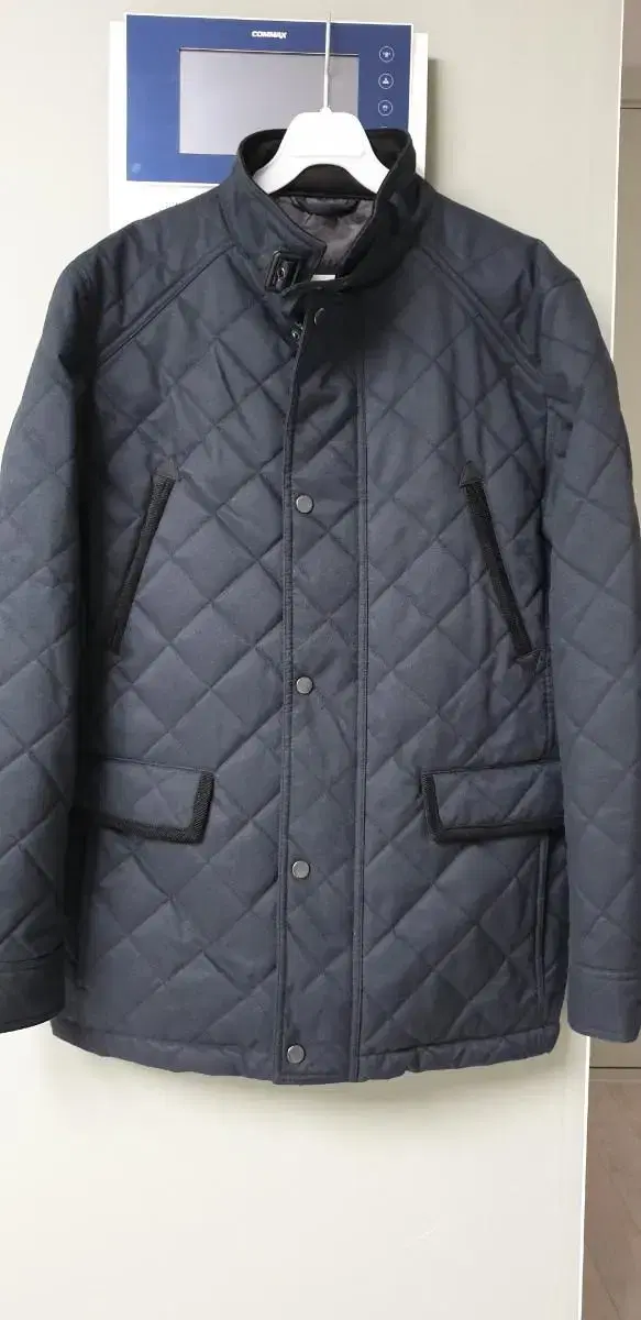 STCO Stand-up Quilted Jacket No. 100 (54cmX75cm) S-class! Dry!