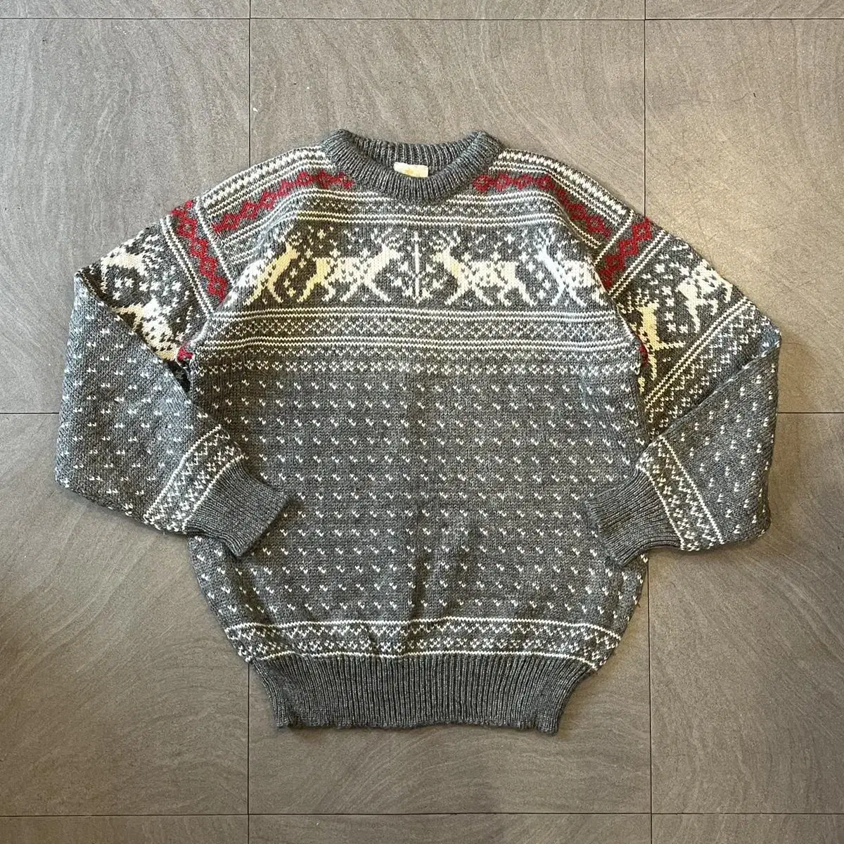 90s Scottish-produced wool knit Nordic