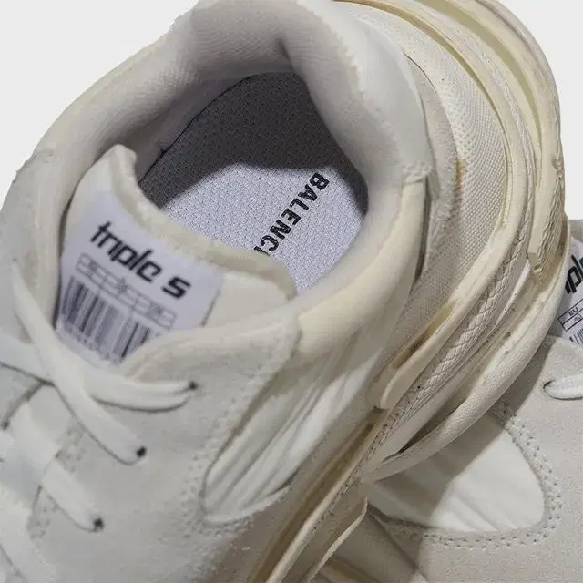 BALENCIAGA TRIPLE S SNEAKERS 265