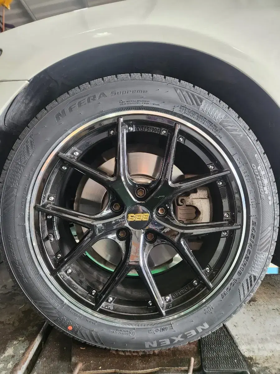 BBS BMW용 18인치 휠타이어 신품판매