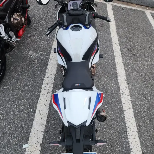 22년식 S1000RR M PKG (무사고/풀배기좋아하세요?)