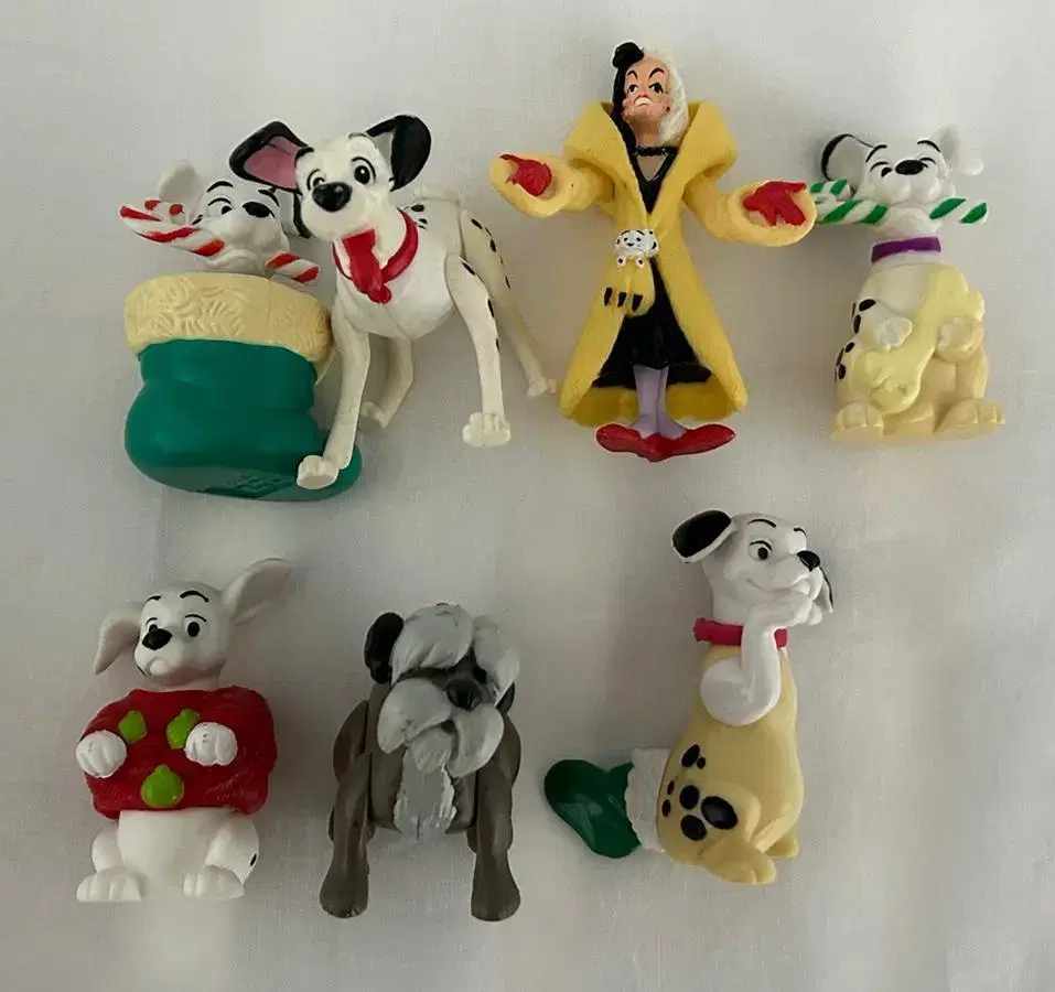 101 Dalmatians and 7 McDonald's Christmas Happy Meals