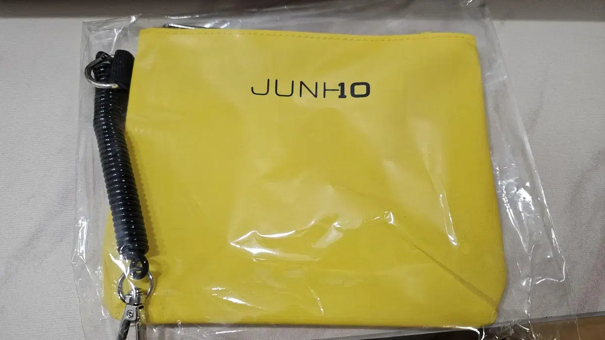 Lee Junho Japanese Goods Pouch