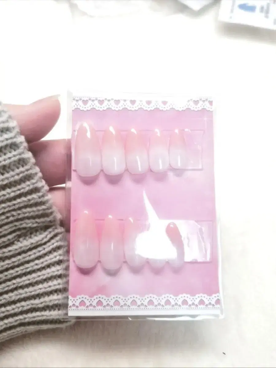 I'm selling Pingra nail tips