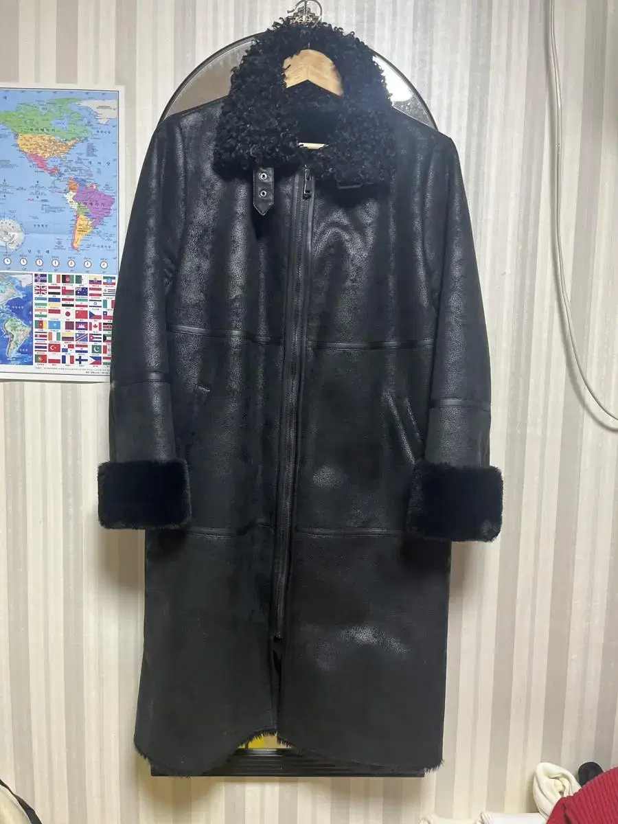 Lined fleece black mustang coat