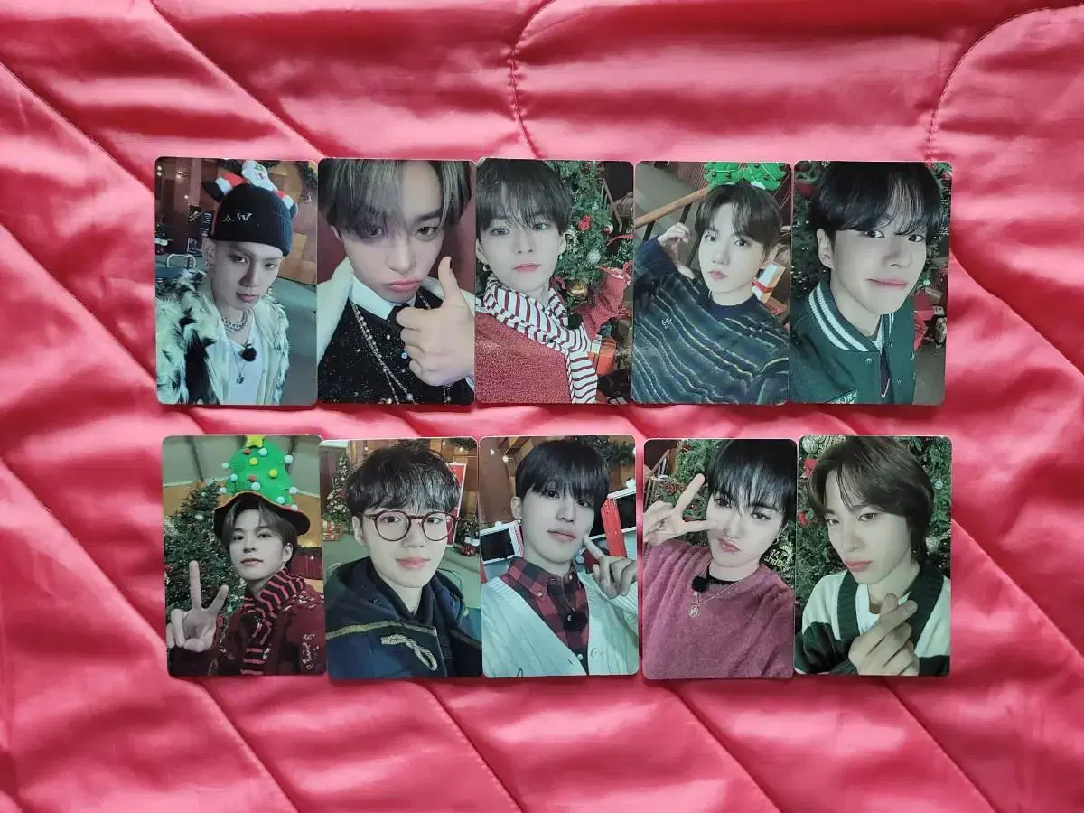 [Treasure] the sameE Christmas Photocard (Jihoon/Hyunsuk) buncheol WTS