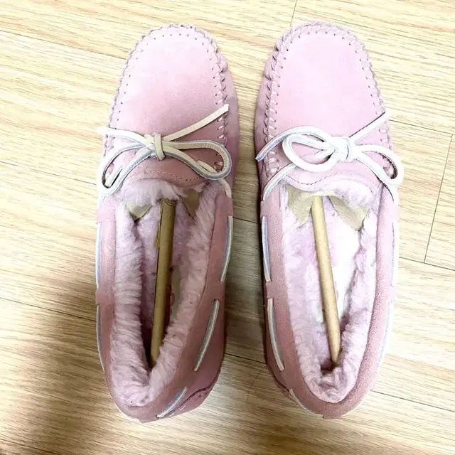 Ugg 어그 다코다 shill 핑크 모카신, 털신 (225-230) 6