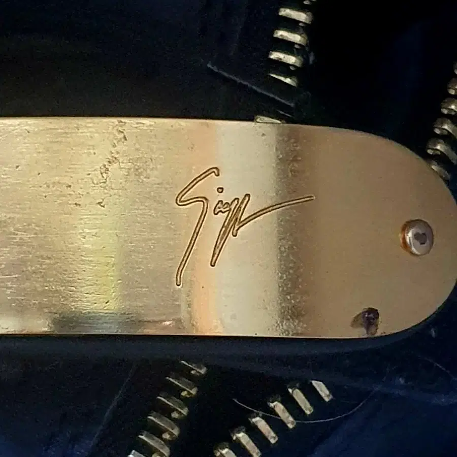 쥬세페자노티 하이탑 42 265~270mm