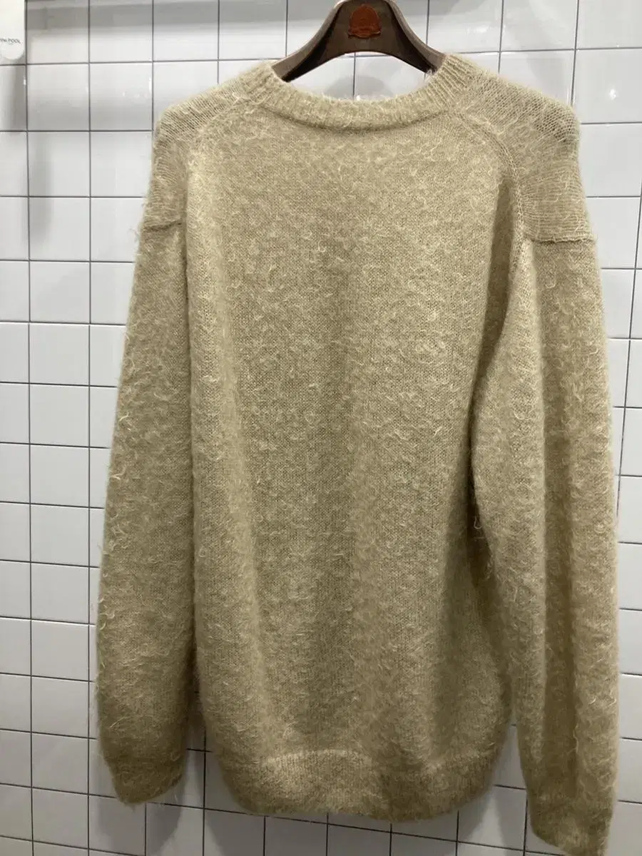 Orari Mohair Round Knit