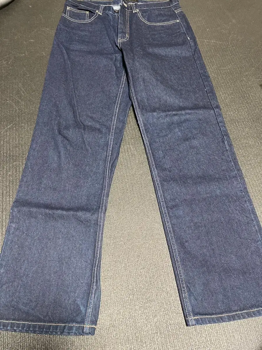 KENNETH COLE New jeans 32