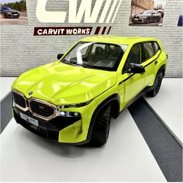 1:24사이즈 BMW XM SUV 다이캐스트 그린 미사용 새제품