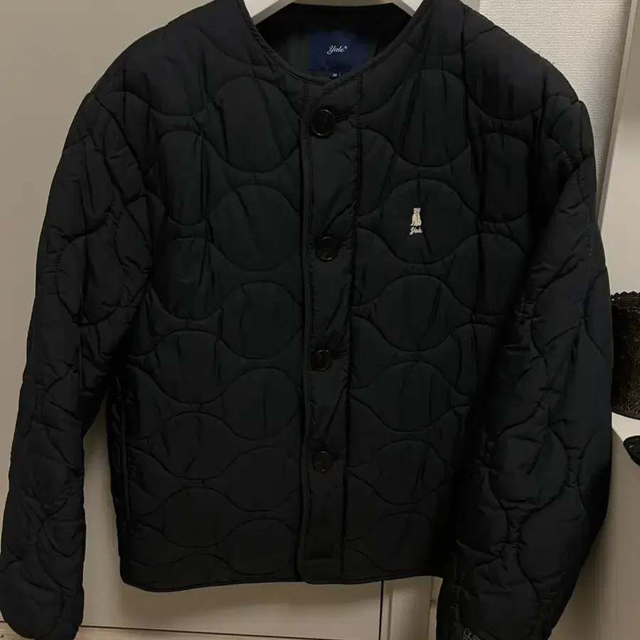 예일 WARM+ UP QUILTING JACKET BLACK