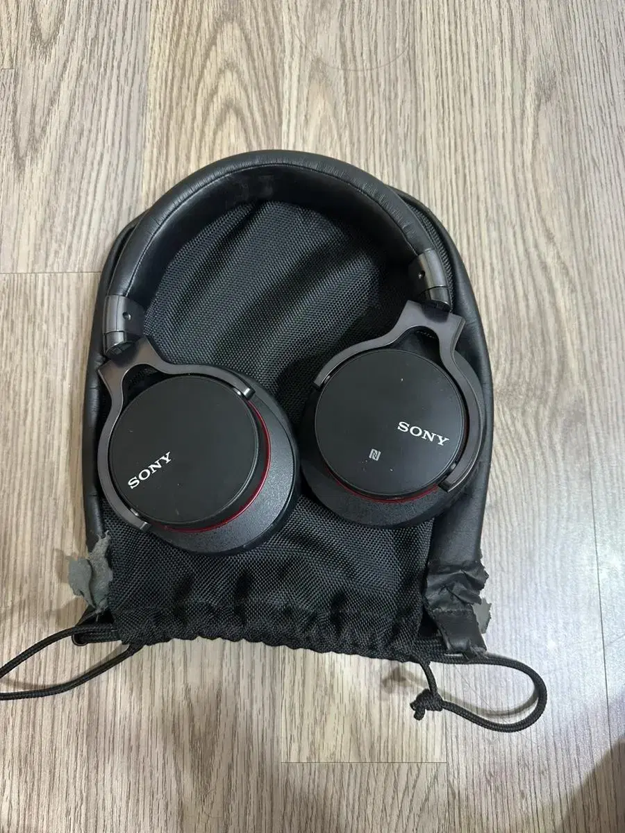 Sony mdr-1abt 헤드폰