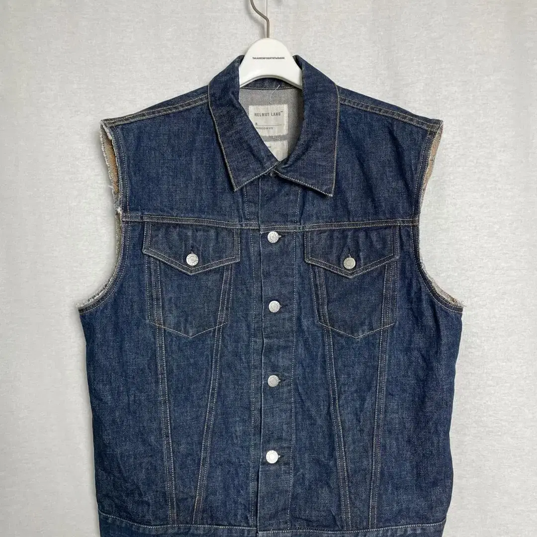 헬무트랭 / Sleeveless Denim Jacket / 48