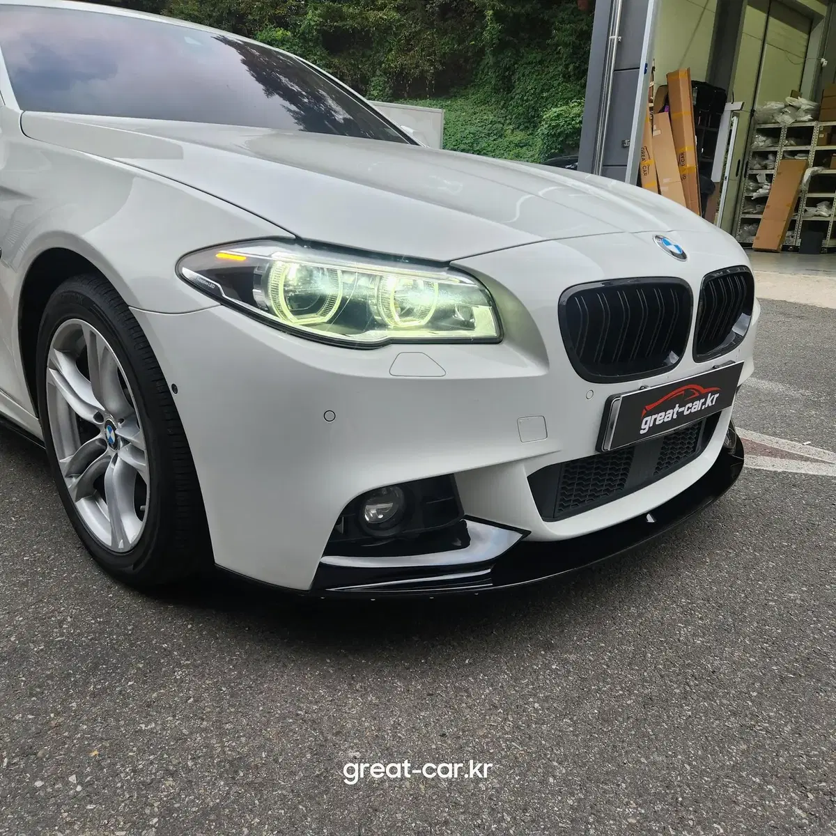 BMW F10프론트립 5시리즈 퍼포먼스 전용 유광블랙