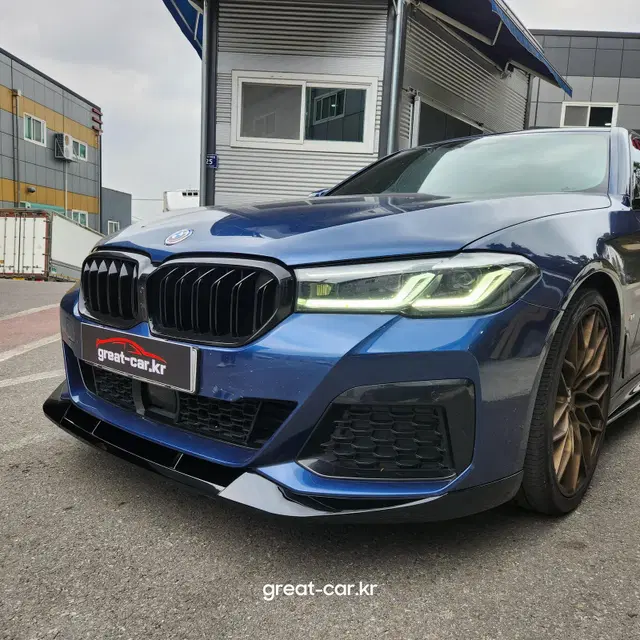 BMW G30프론트립 5시리즈 퍼포먼스 LCI전용 유광블랙(타입B)