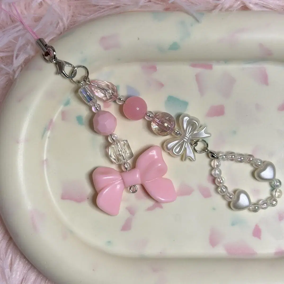 Doremin May_Pink Ribbon Beaded Keyring