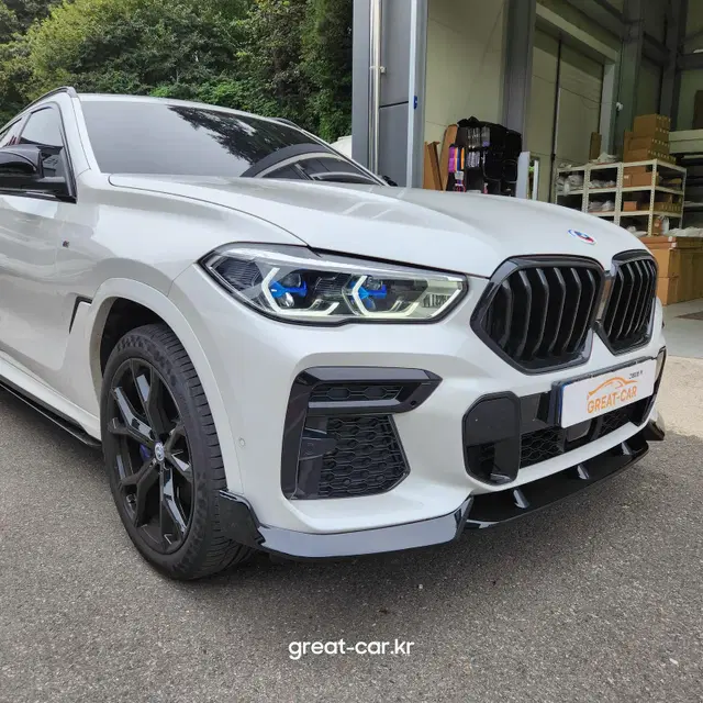 BMW X6프론트립 G06 퍼포먼스 전용 유광블랙