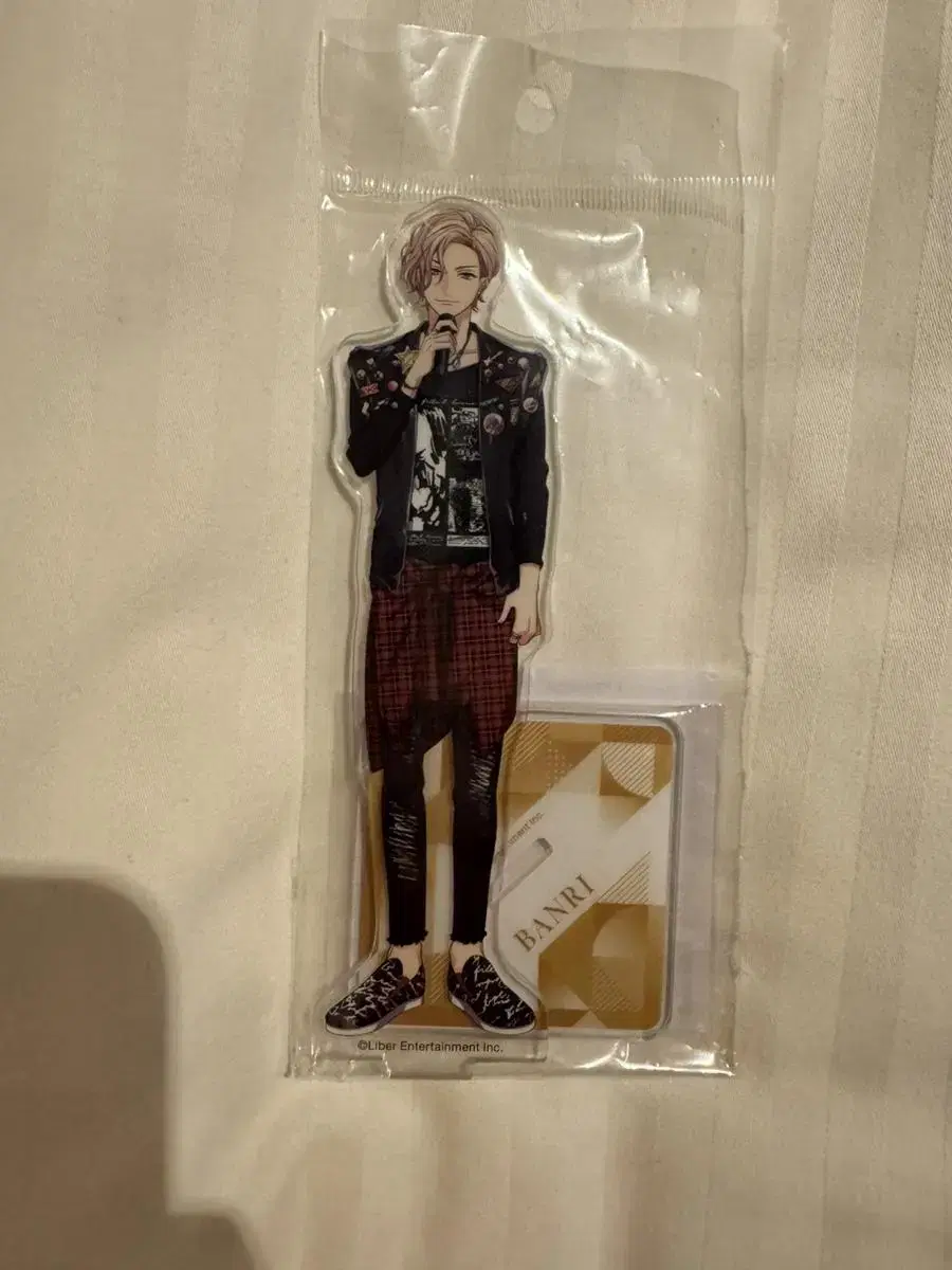 A3! vahn acrylic stand unsealed