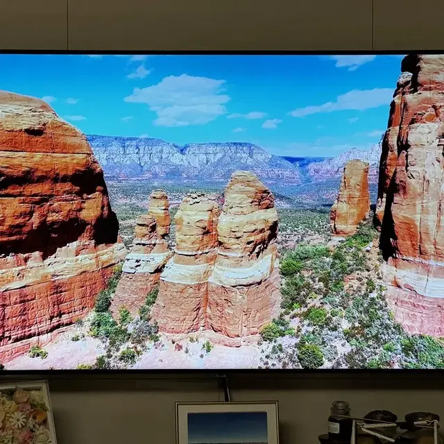 LG 65인치 나노셀 4K UHD TV 팝니다.  (65SJ8500)