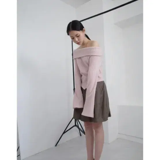 팁씨 sophie off-shoulder knit [pink]