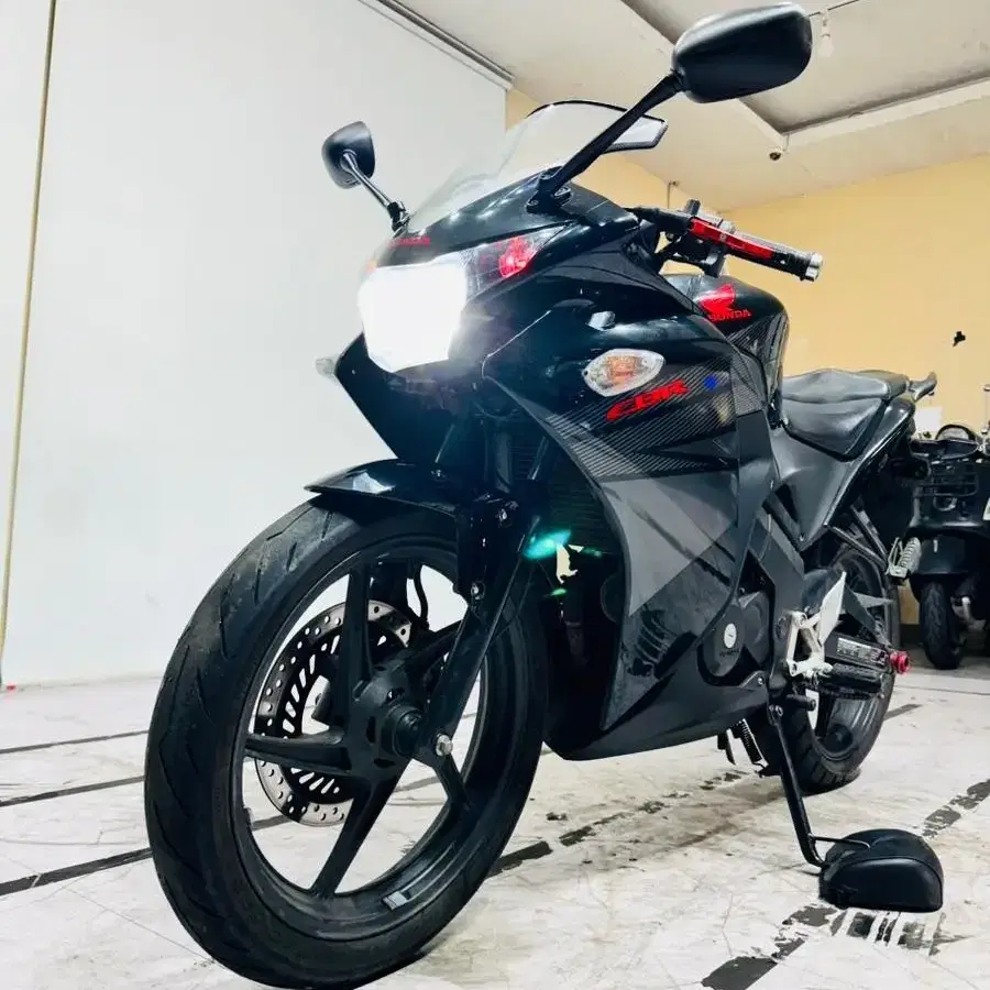 ( 혼다 ) CBR 125 R 15년식 요시무라 부산울산대구창원서울경기