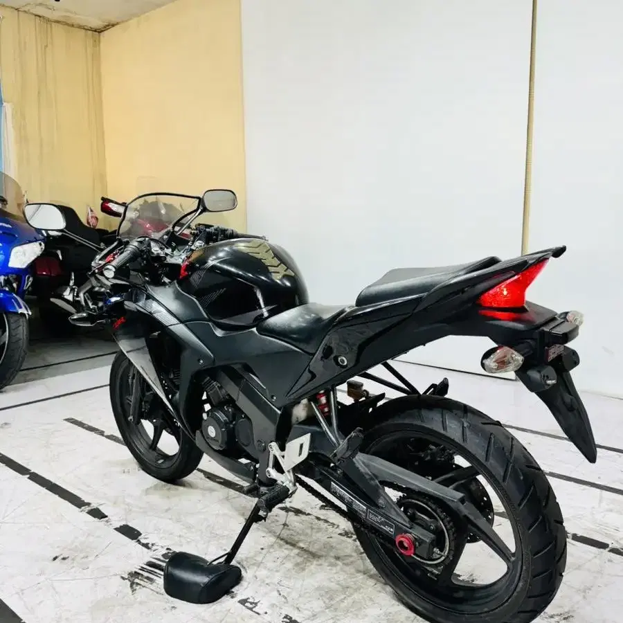 ( 혼다 ) CBR 125 R 15년식 요시무라 부산울산대구창원서울경기