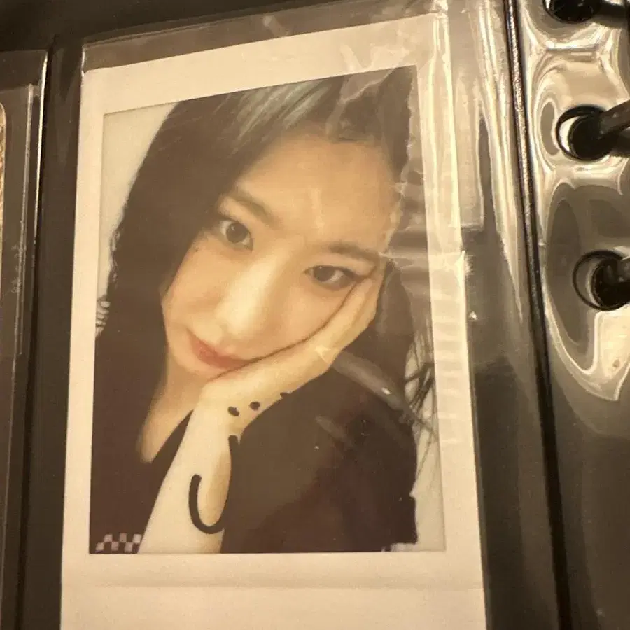 ITZY 채령 싸폴 CHAERYEONG SIGNED POLAROID