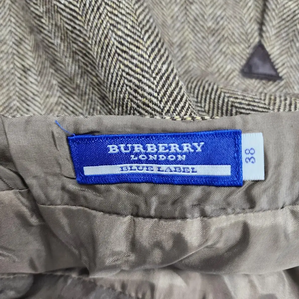 버버리(BURBERRY) 미니 스커트