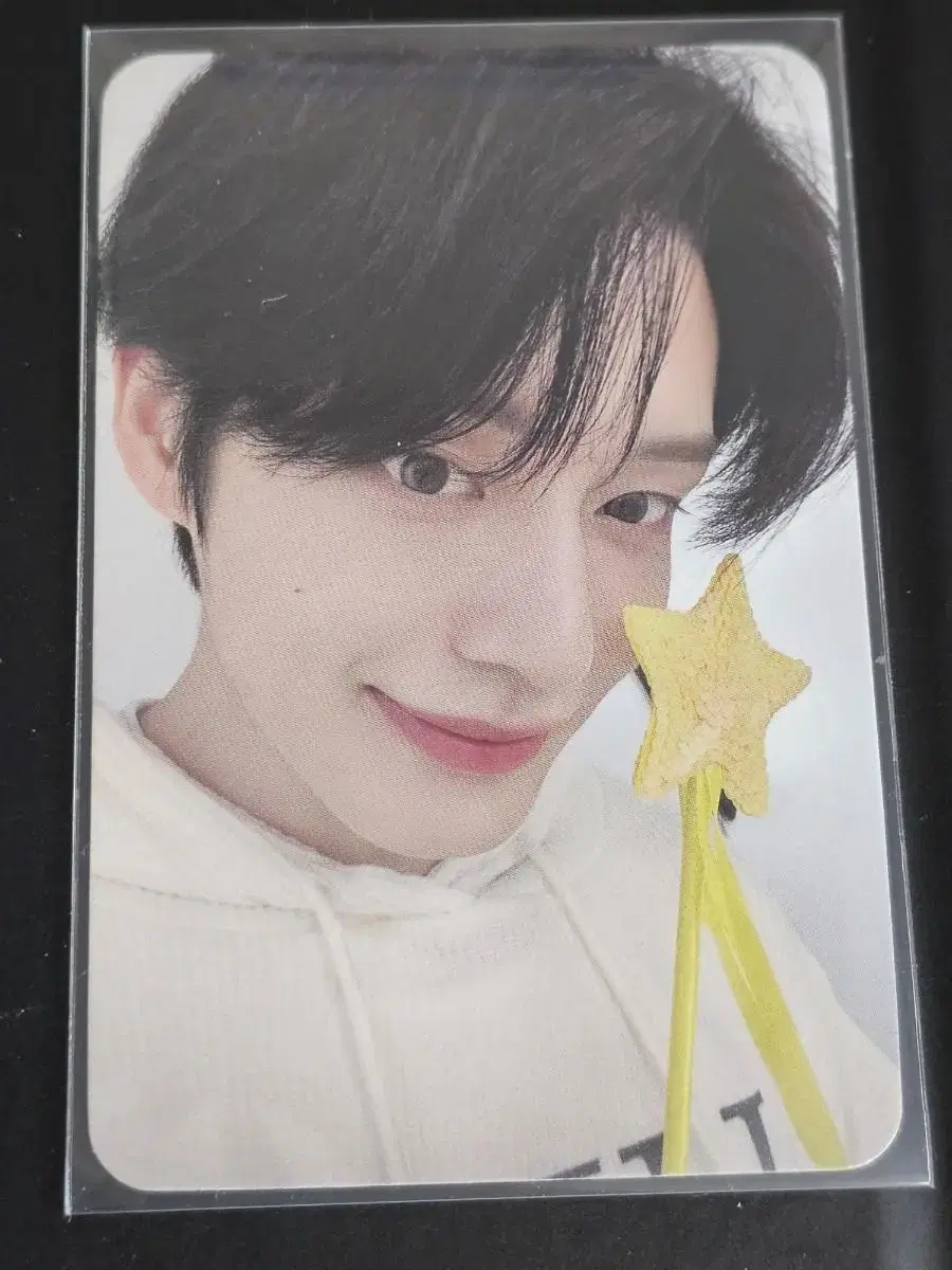 ZB1 seasons greetings aladin pre-order benefit unreleased photocard kim jiwoong WTS