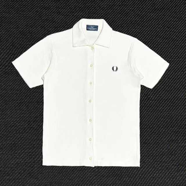 [ L ] Fredperry 프레드페리 화이트 카라 가디건