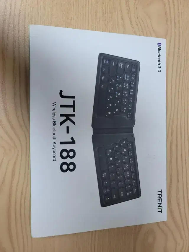 JTK 188 블루투스 키보드 판매합니다.