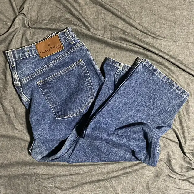 NAUTICA 83 J-Class Jeans Sz 36X34