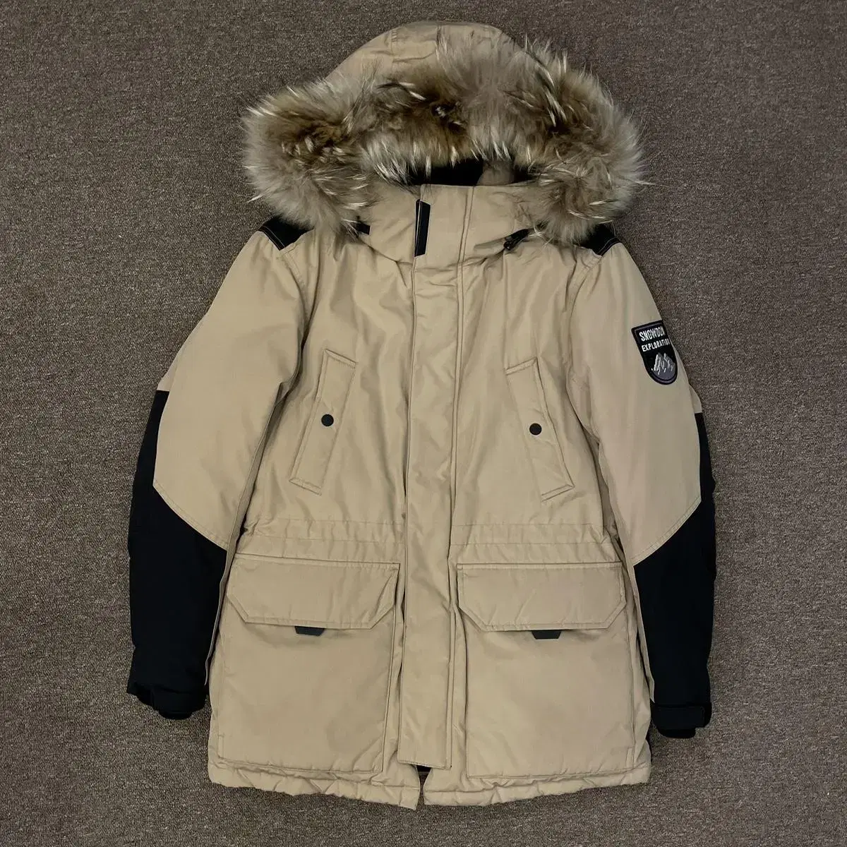 [M] Tate Beige Goose Down