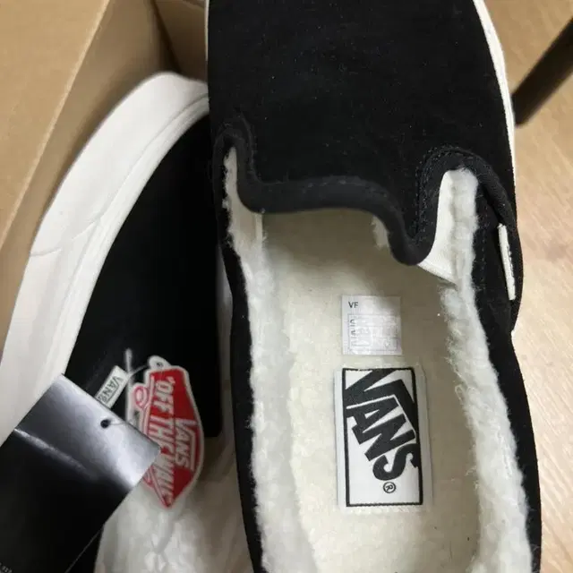 [250]반스 코지 허그 클래식 슬립온 vans slip on