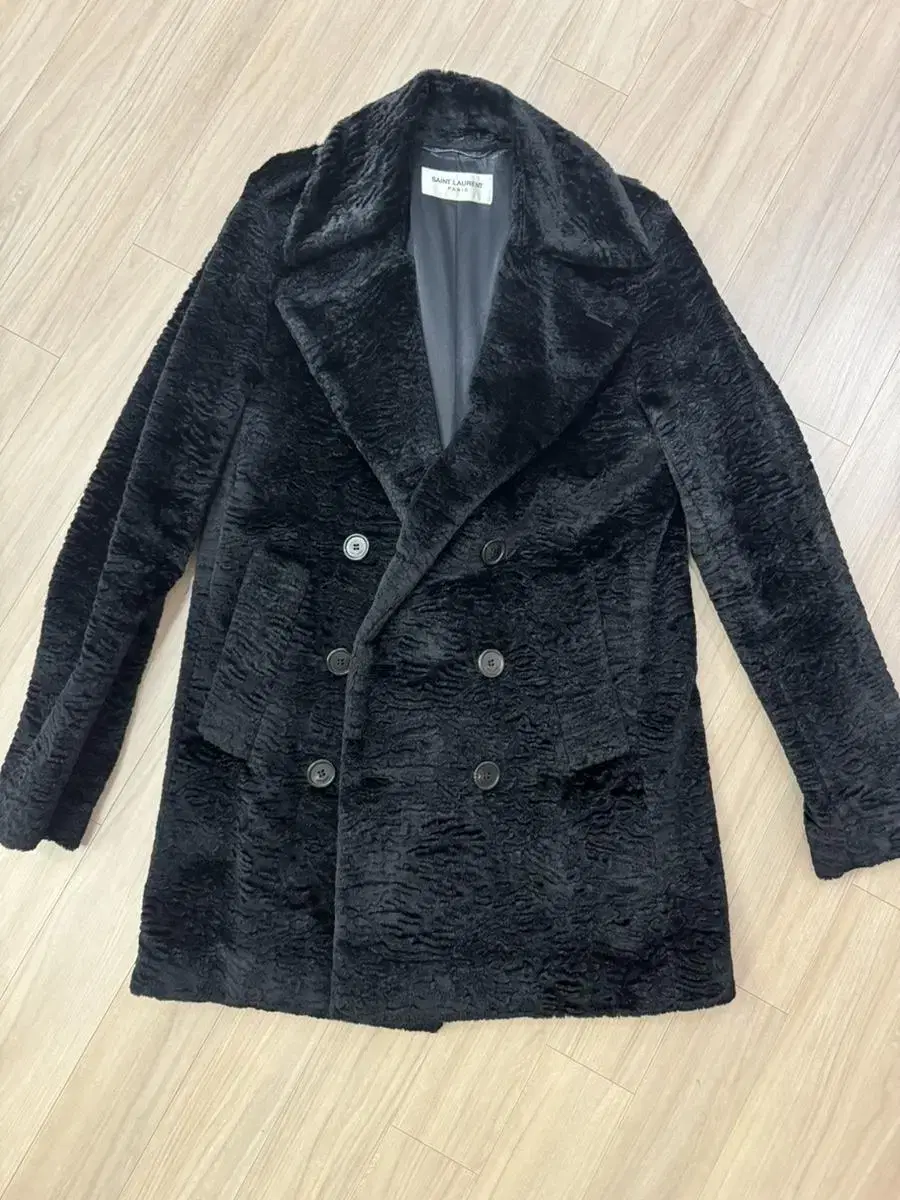 생로랑 남성 퍼코트 Saint Laurent fur coat 48